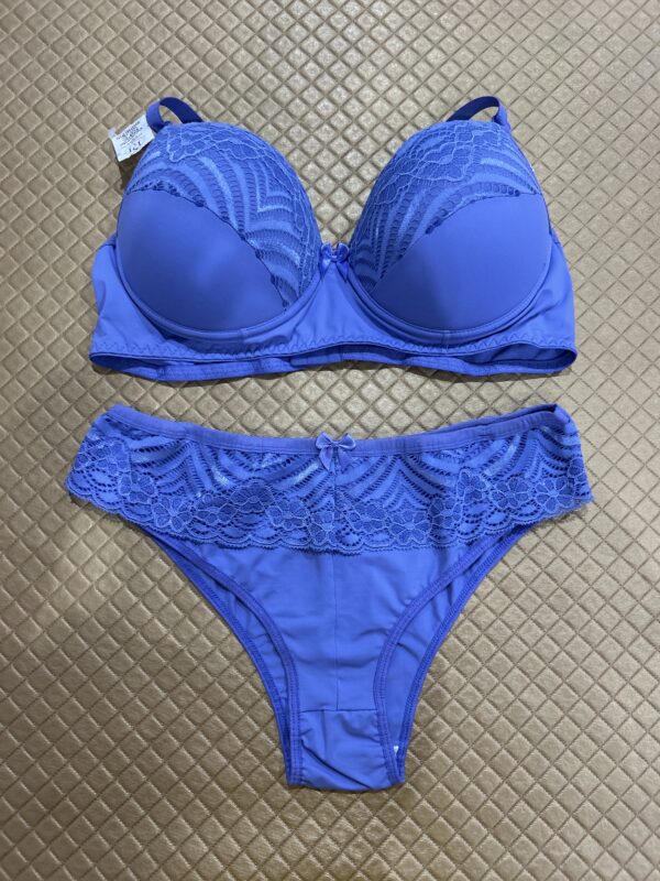 Conjunto Eliana